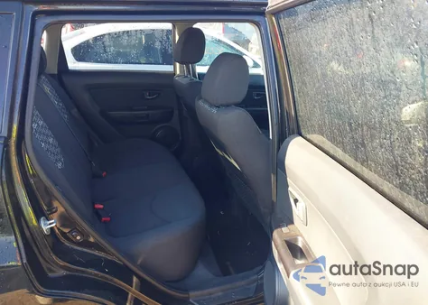 2011 Kia Soul + z USA, uszkodzony, nr VIN KNDJT2A20B7734381